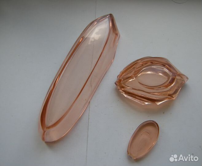 Парфюмерный набор. Розовое стекло. Винтаж