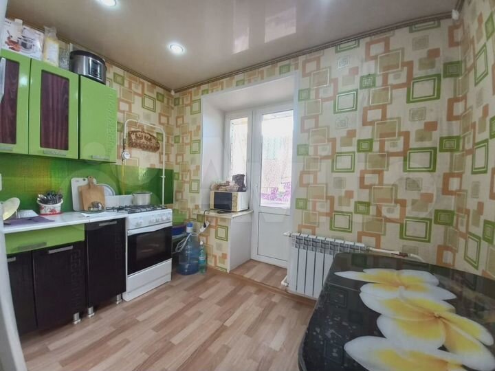 2-к. квартира, 53 м², 5/5 эт.