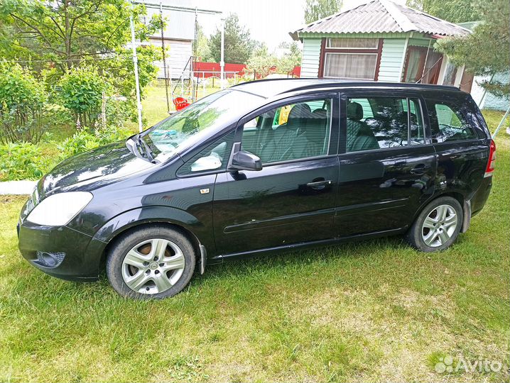 Opel Zafira, 2008