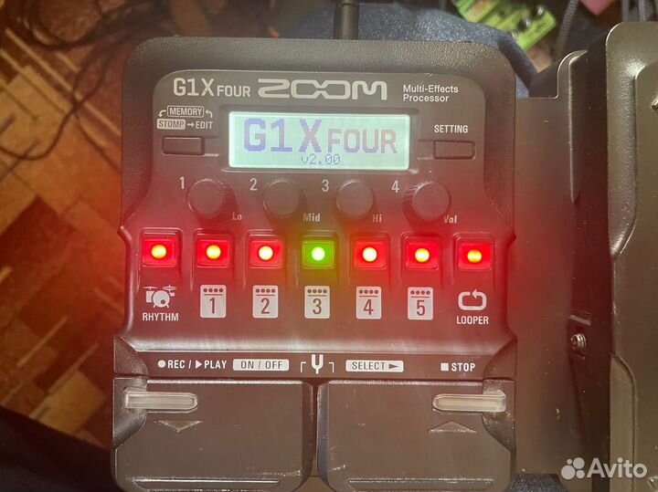 Гитарный процессор Zoom G1X four