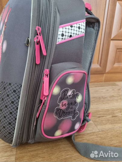 Школьный рюкзак hummingbird