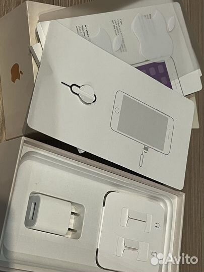 Коробка от iPhone 8 plus