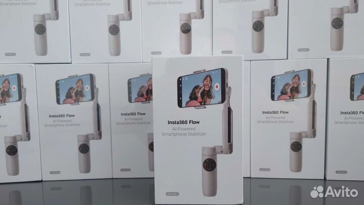 Стабилизатор Insta360 flow