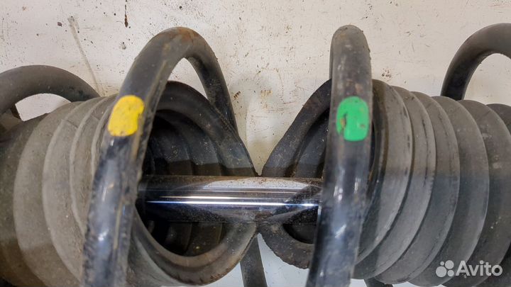 Амортизатор подвески левый передний Nissan Qashqai