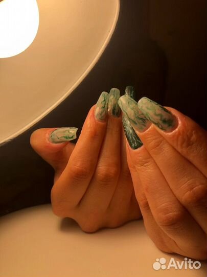 Маникюр и наращивание ногтей