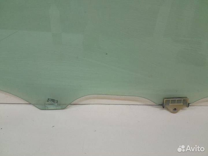 Стекло двери передней левой Kia Ceed JD 2012-2018