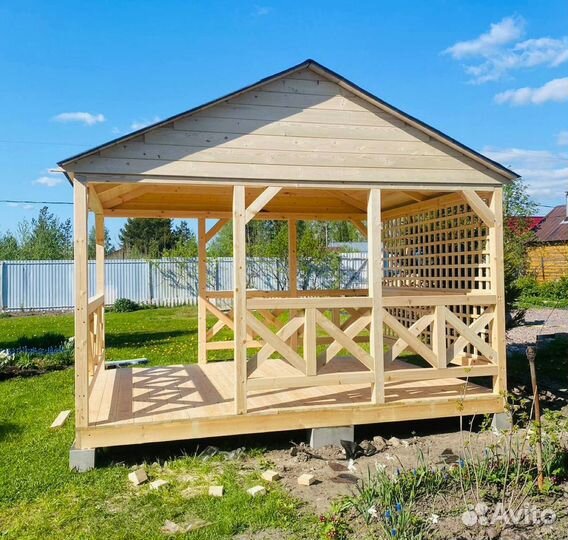 Беседка с хозблоком