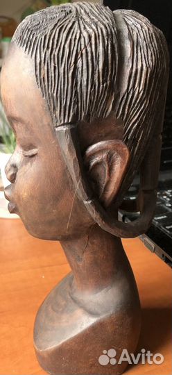 Статуэтка юар