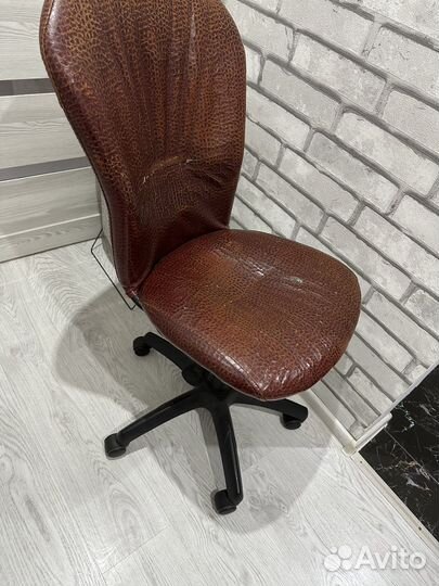 Компьютерное кресло