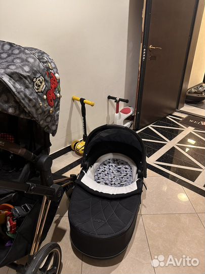 Коляска Cybex Priam III 3 в 1