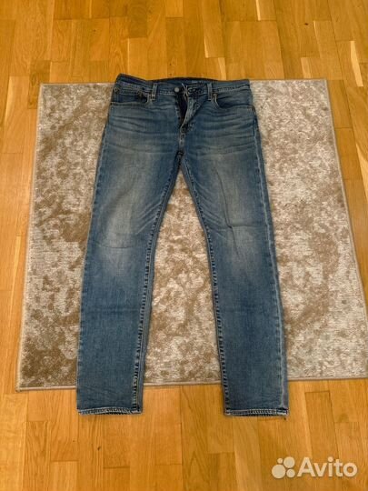 Джинсы levis