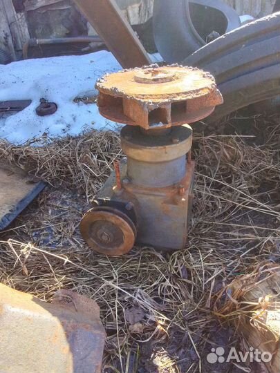 Угловой редуктор для сельхозтехники