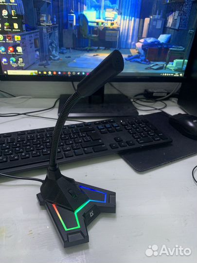 Игровой микрофон Defender