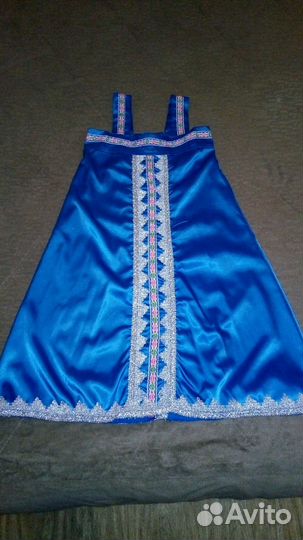 Руско-народный костюм