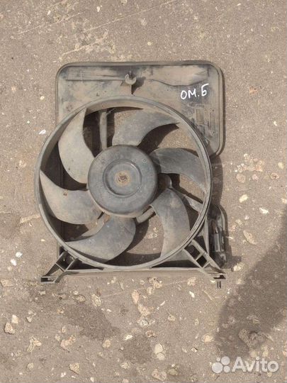 Диффузор с вентилятор радиатора. Opel Omega B.1995