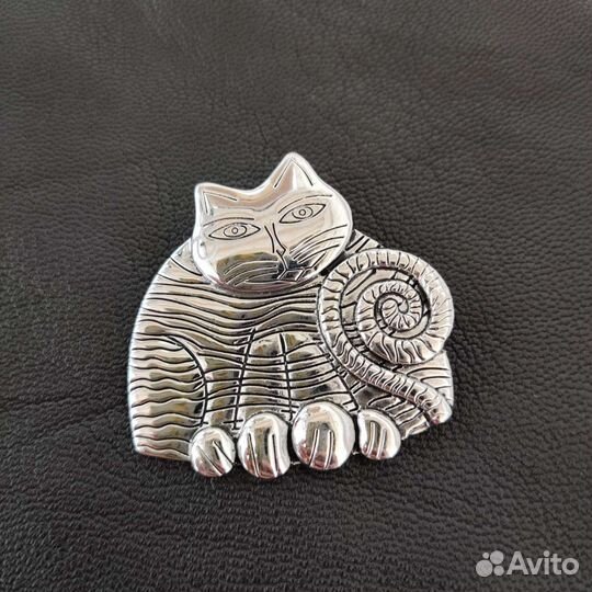 Брошь Кошка