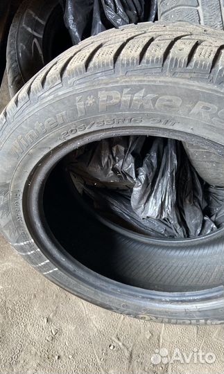 Bridgestone Ice Cruiser 7000 205/55 R16 91T