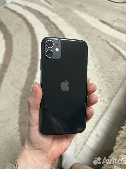 iPhone 11, 64 ГБ