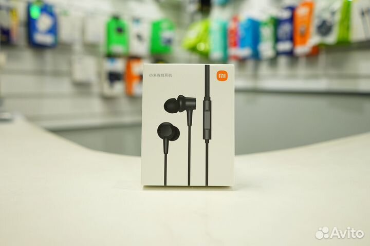 Наушники Xiaomi Mi In-Ear Basic (DDQ02WM) черный