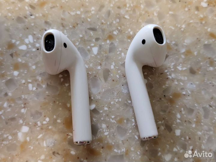 Беспроводные наушники apple airpods 2