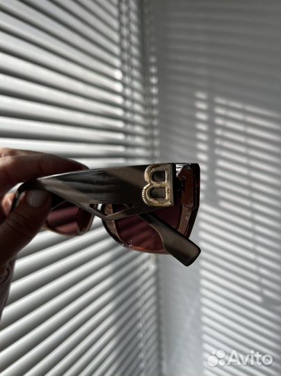 Солнцезащитные очки chocolate