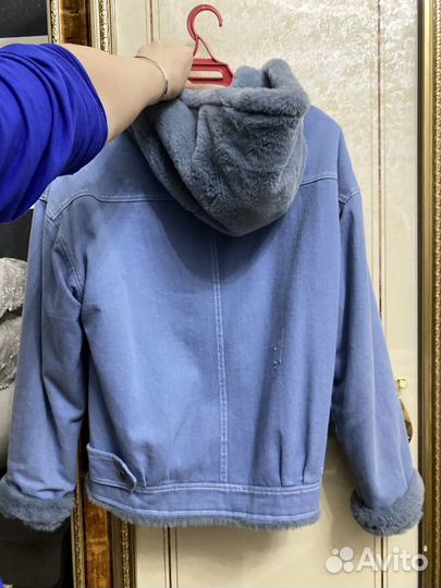 Джинсовая куртка