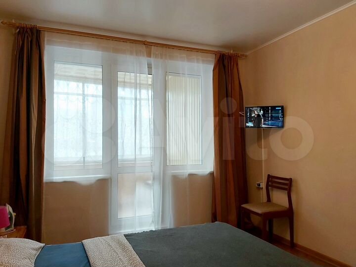 3-к. квартира, 70 м², 1/9 эт.