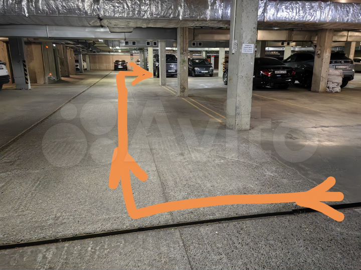 Машиноместо, 16 м²