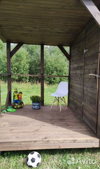 Дачный домик, бытовка