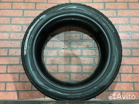 Nokian Tyres Hakka Black 235/45 R18