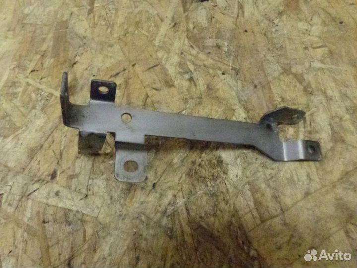 Кронштейн Volkswagen Touareg 7L BHK