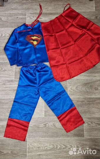Костюм супермена