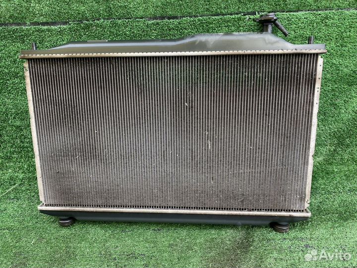 Радиатор охлаждения Honda Civic FD2