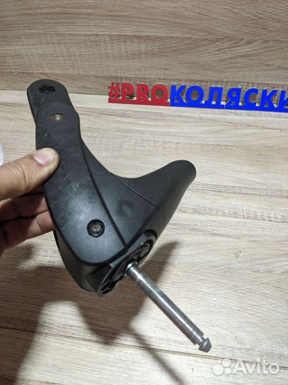 Вилка на детскую коляску бу с амортизацией