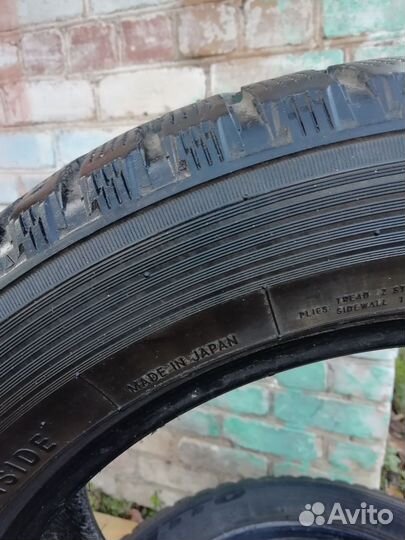 Nitto Therma Spike 205/55 R16