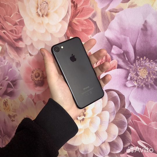 iPhone 7 - Отличный - Оригинал - Sim+Esim