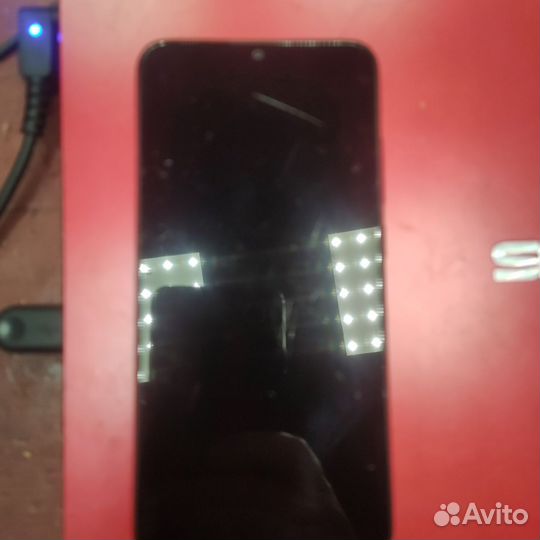 Xiaomi Redmi 8, 4/64 ГБ