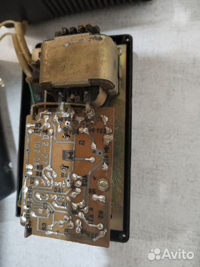 «Электроника Д2-27» - малогабаритный источник