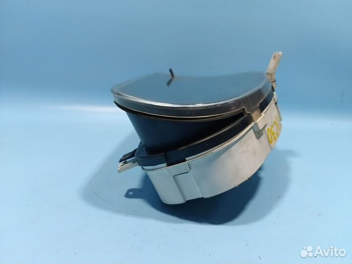 Панель приборов для Mitsubishi Carisma