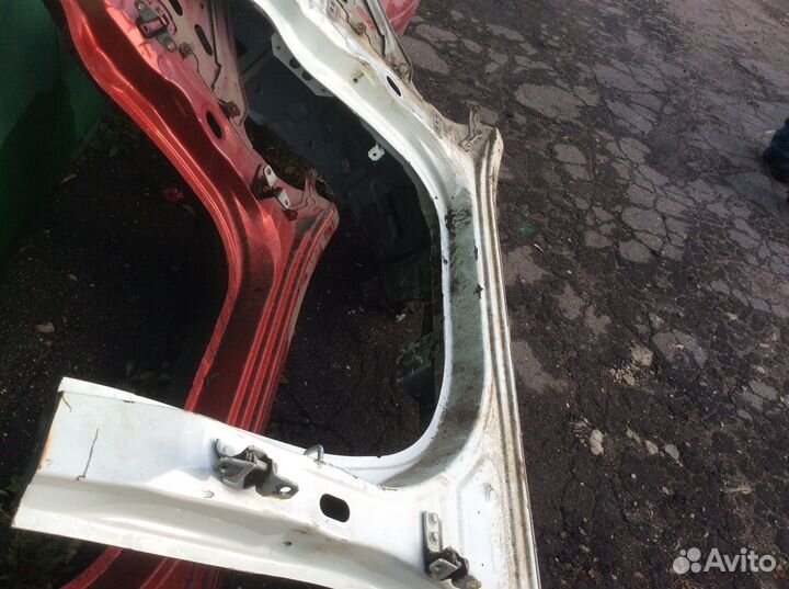 Порог кузова правый Mitsubishi Lancer X