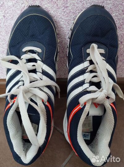 Кроссовки adidas