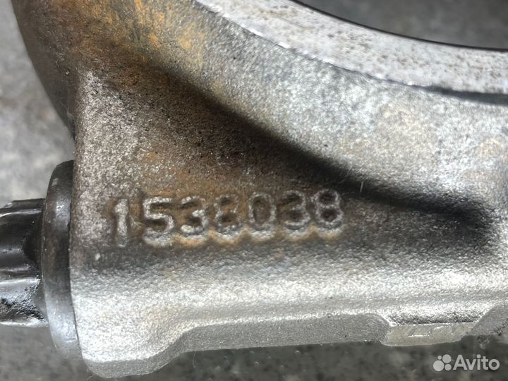 1538036 Шатун под два болта scania скания