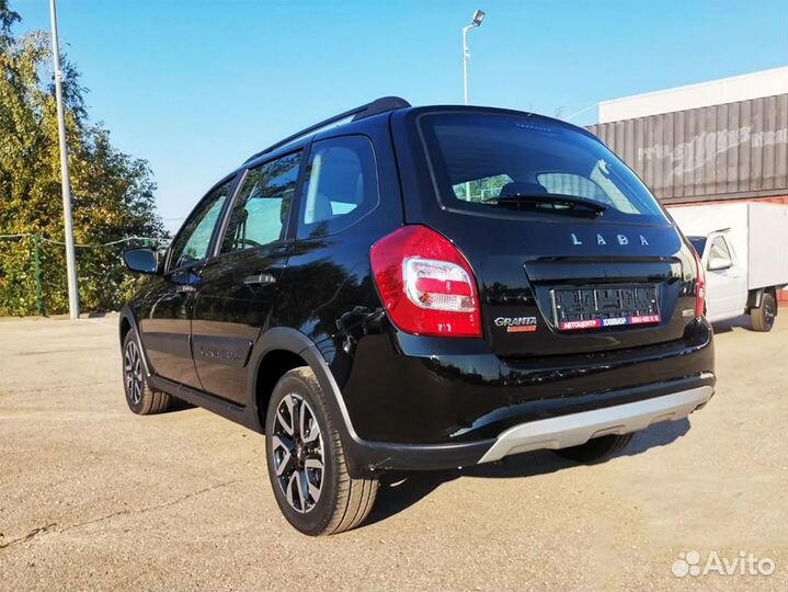 ВАЗ Granta Cross, 2023