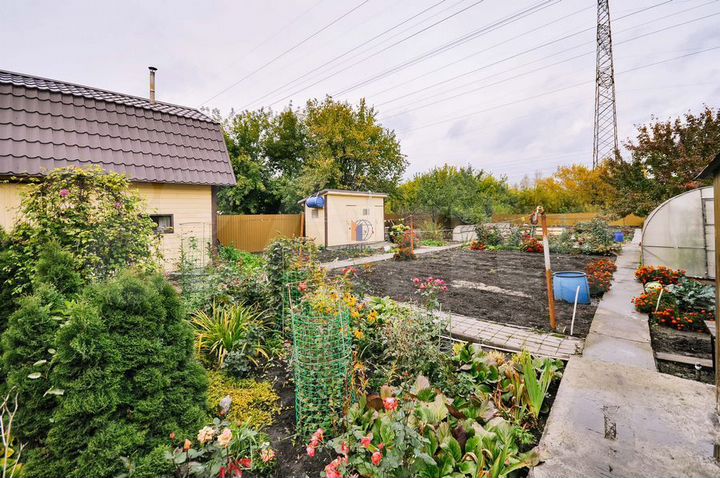 Коттедж 200 м² на участке 20 сот.