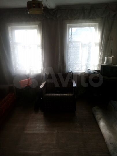 Дом 28 м² на участке 5 сот.