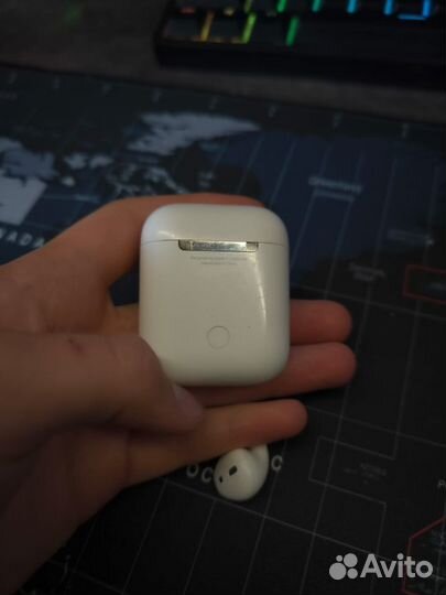 Наушники Airpods 2 оригинал (б/у)