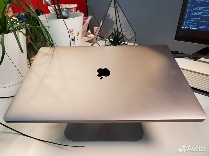 Apple MacBook Pro Mid 2018 рст