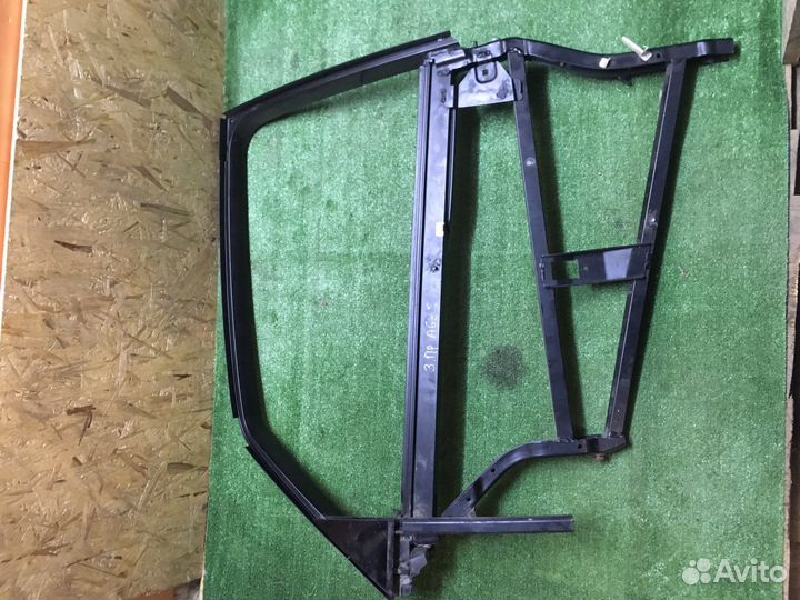 Рамка задней правой двери audi а6с5