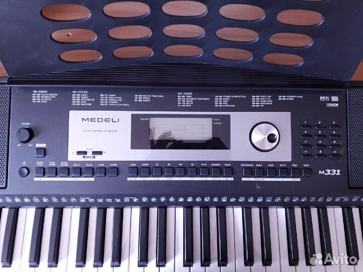 Синтезатор Мedeli М331