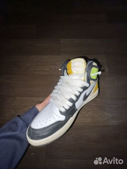 Кроссовки nike air jordan 1 retro volt оригинал